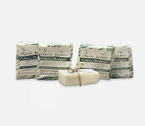 Pythio | Premiium Organic Extra Virgin Olive Oil Packaging