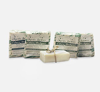 Pythio | Premiium Organic Extra Virgin Olive Oil Packaging