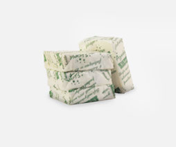 Pythio | Premiium Organic Extra Virgin Olive Oil Packaging